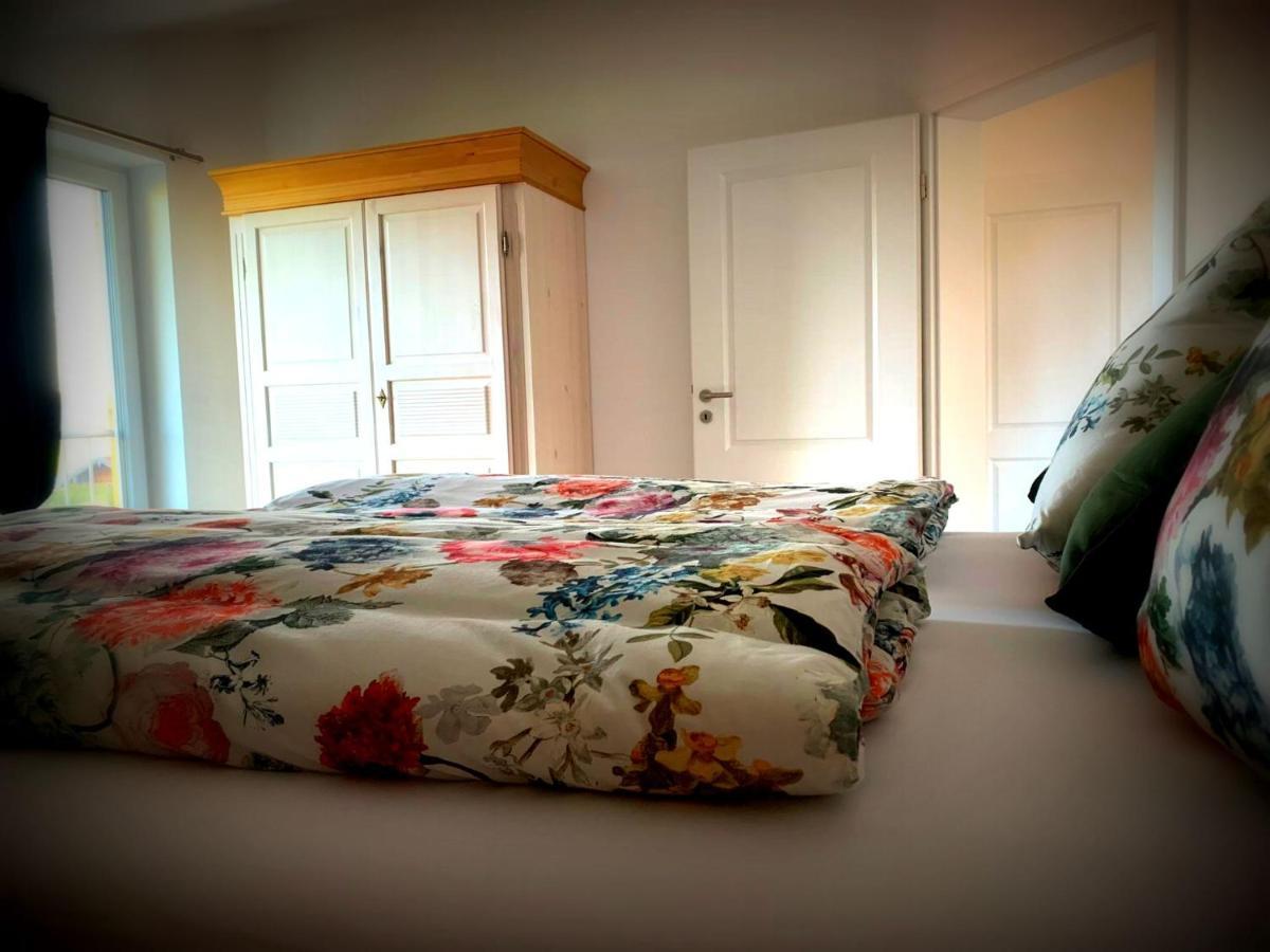 23 Neu Erbaute Ferienwohnung Mit Schloss- Und Panoramablick Halblech Exteriér fotografie